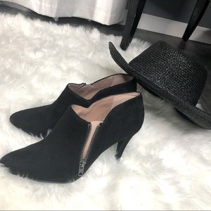 Vintage BLACK BOOTIES